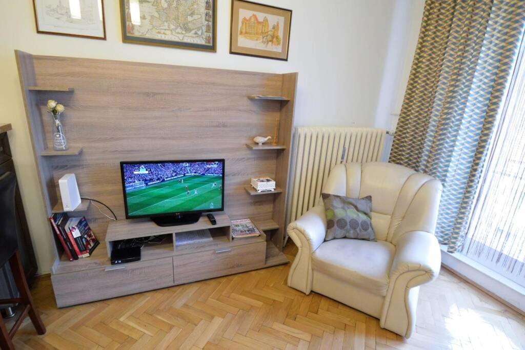 City Center Apartment ديبريتْسين المظهر الخارجي الصورة